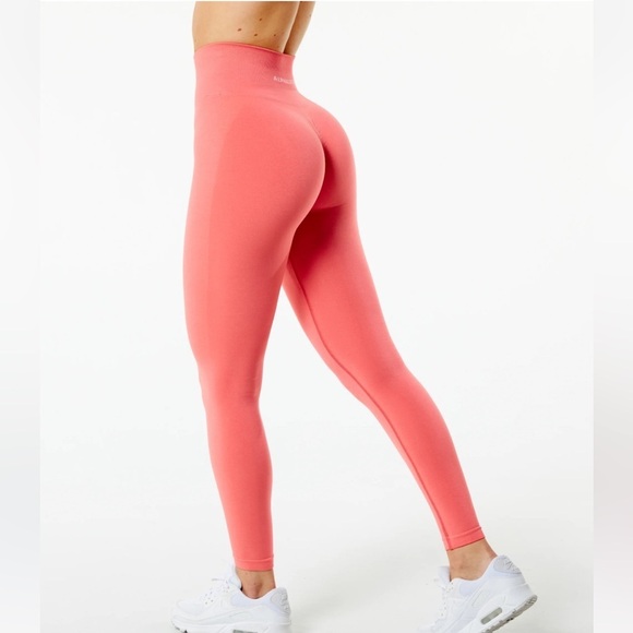 NWT Alphalete amplify leggings | Size small | Pixel pink - Picture 1 of 6